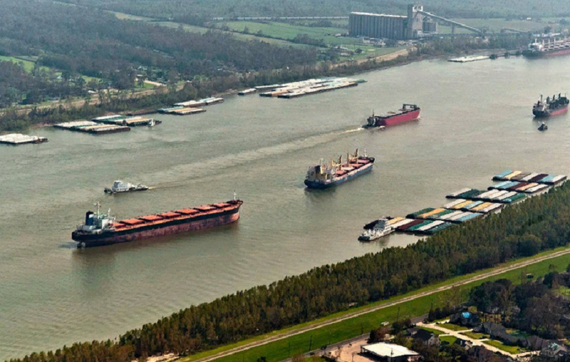 речные перевозки грузов в Украине